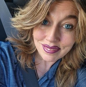 Meet your Posher, Darlene